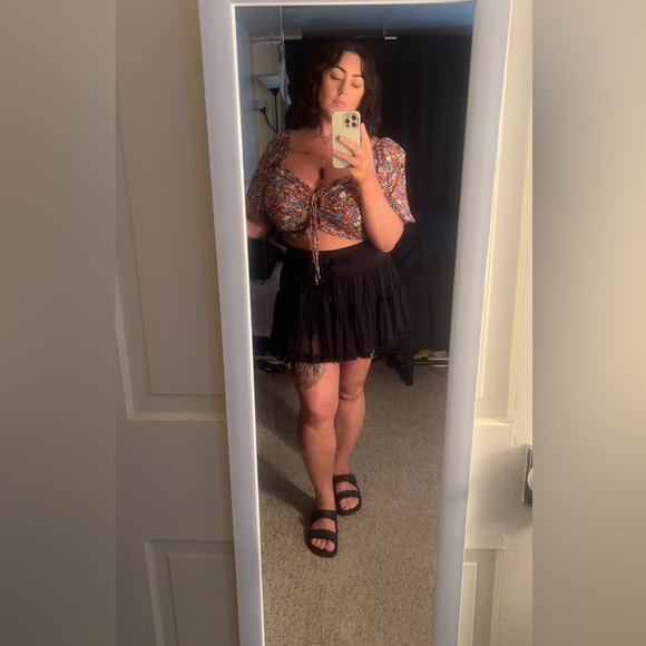 Meet your Posher, Genessa - Picture 5 of 7